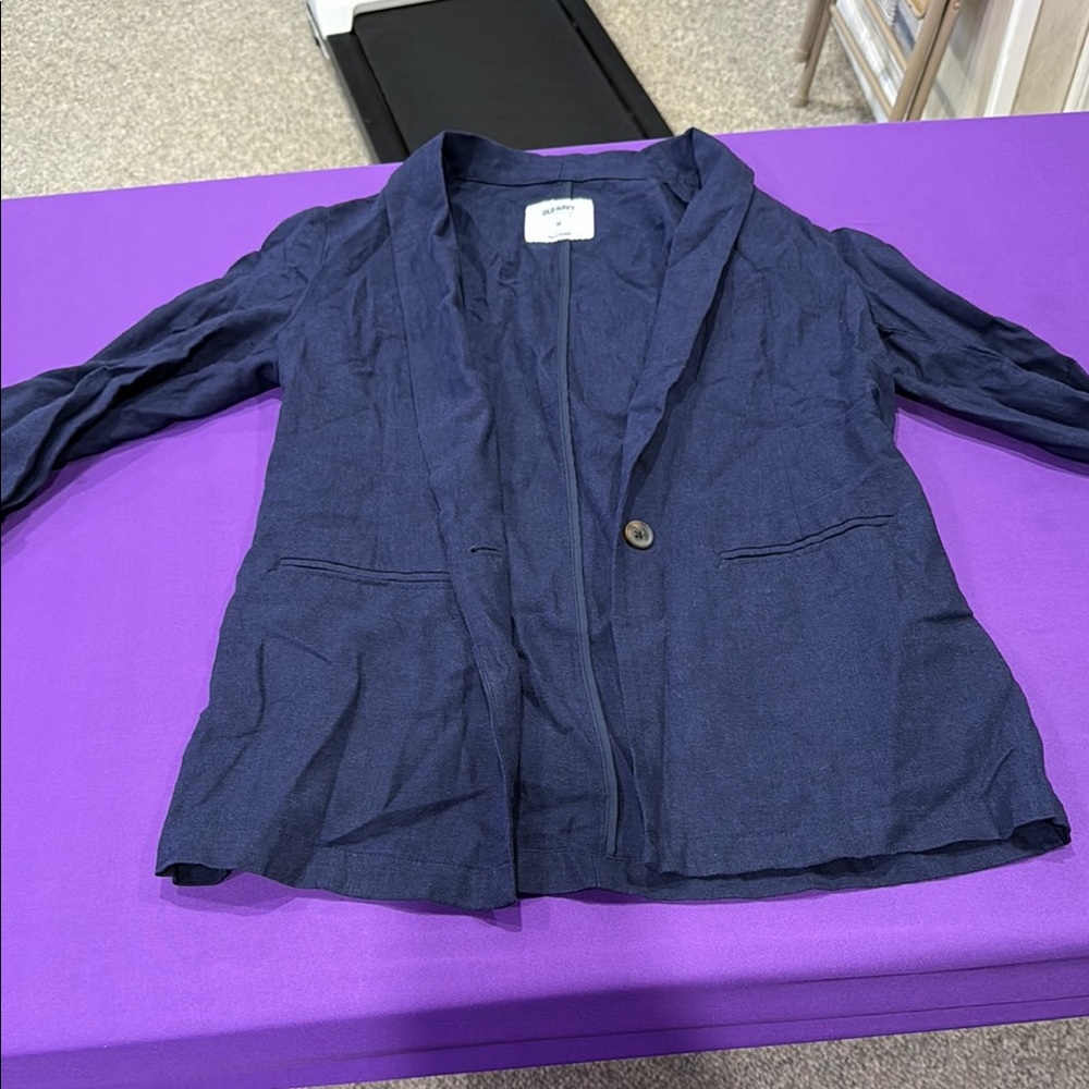 Old Navy Blue Blazer with Notched Lapel and Relaxed Fit